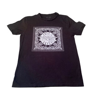 Men's Guns N' Roses T-Shirt Black S Paisley Bandana Band Tee Short Sleeved